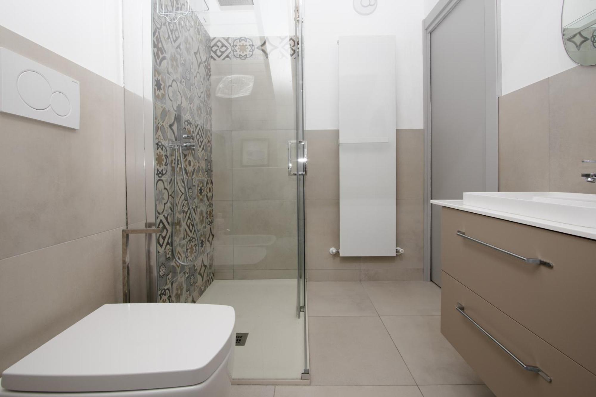 Apartamento Penthouse With Patio & 2 Baths, 10 Min To Duomo Milán Exterior foto